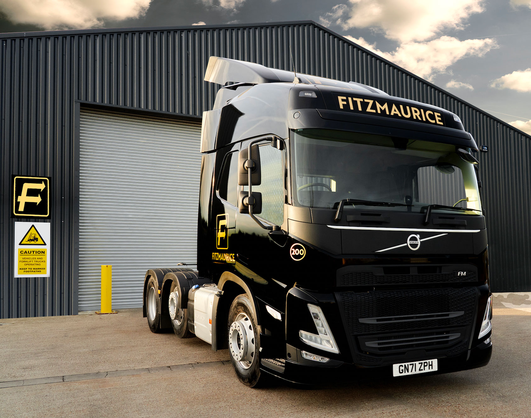 Tractor-Unit-2022